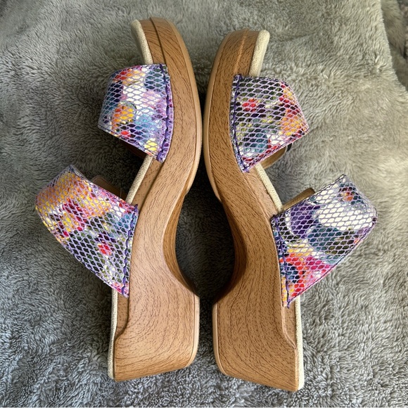 Dankso Women’s Sophie Floral Double Leather Strap Clog Sandal - 9 - Picture 3 of 8